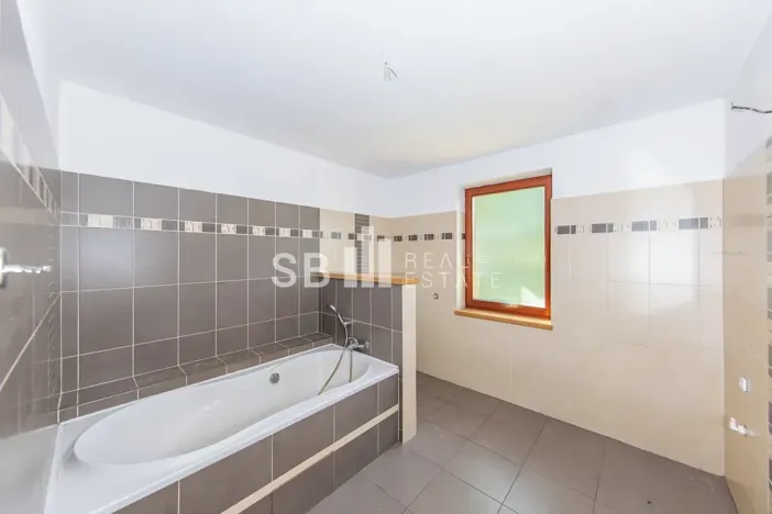 Prodej rodinného domu, Borová, 230 m2