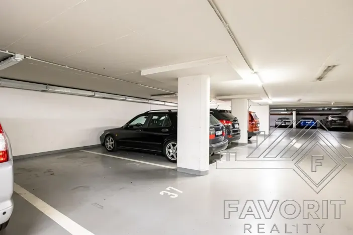 Pronájem bytu 2+kk, Praha - Letňany, Chlebovická, 57 m2