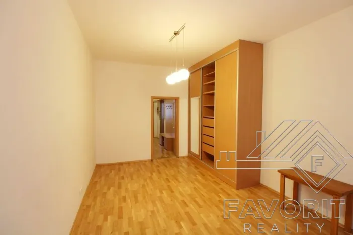 Prodej bytu 1+1, Praha - Karlín, Křižíkova, 49 m2