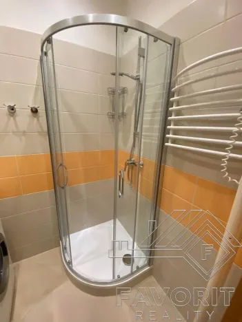 Prodej bytu 1+1, Praha - Karlín, Křižíkova, 49 m2