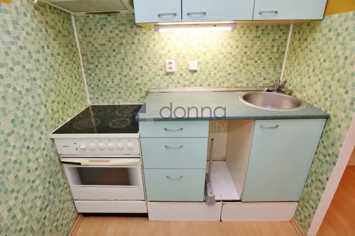 Pronájem bytu 1+kk, Praha, Rochovská, 27 m2