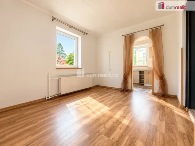 Pronájem bytu 2+1, Děčín - Děčín II-Nové Město, Tylova, 60 m2
