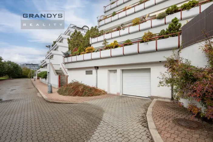 Prodej bytu 4+kk, Praha - Chodov, Kloboukova, 102 m2