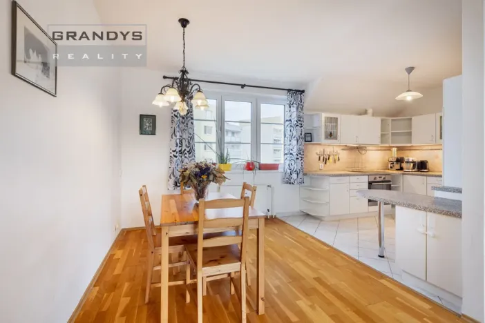 Prodej bytu 4+kk, Praha - Chodov, Kloboukova, 102 m2