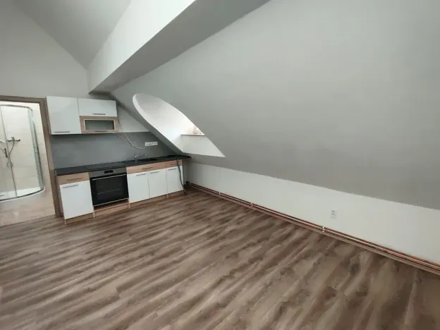 Pronájem bytu 2+kk, Prostějov, Lutinovova, 63 m2