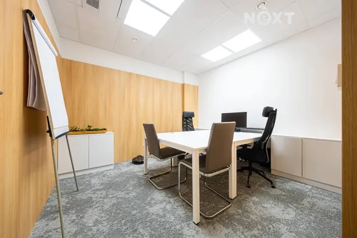 Prodej obchodního prostoru, Pardubice, Na Spravedlnosti, 200 m2