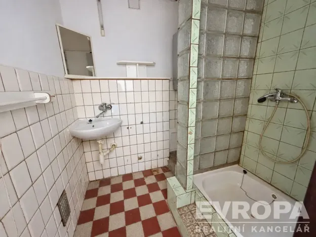 Prodej bytu 2+1, Rokycany - Plzeňské Předměstí, Roháčova, 71 m2