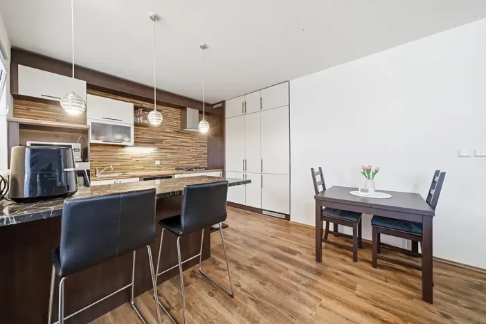 Prodej bytu 3+kk, Bošovice, Vyhlídka, 84 m2