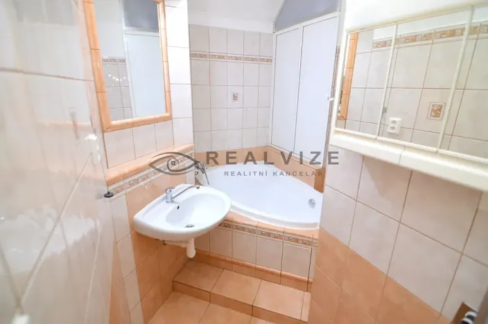Pronájem bytu 3+1, České Budějovice, Ant. Barcala, 70 m2