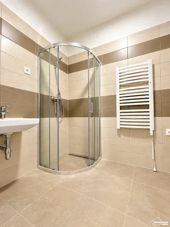 Pronájem bytu 1+kk, Uhlířské Janovice, Hrnčířská, 35 m2