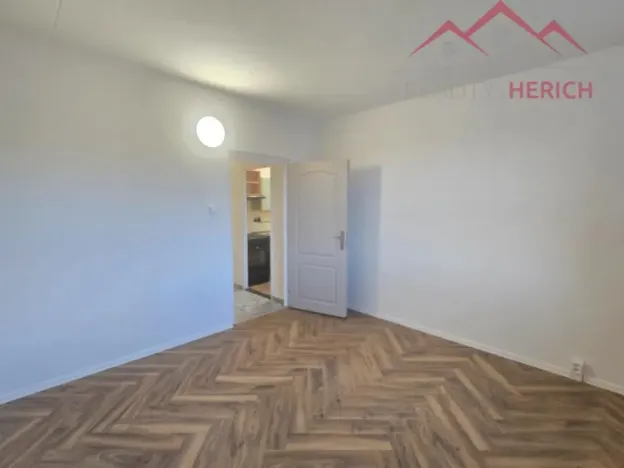 Pronájem bytu 3+1, Chomutov, Kundratická, 67 m2