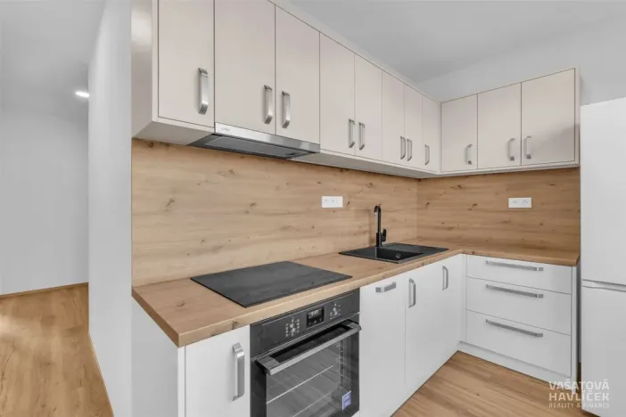 Pronájem bytu 2+1, Trutnov, Fialková, 58 m2