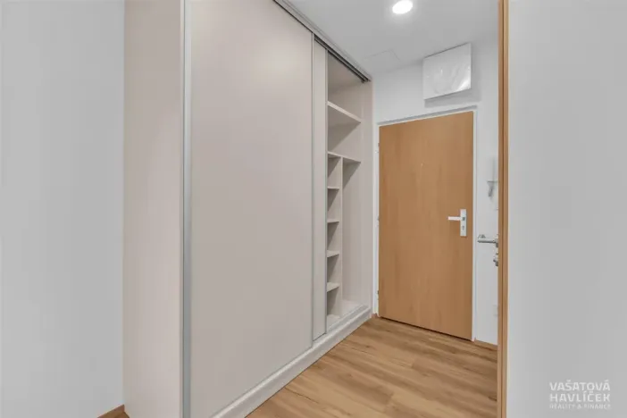 Pronájem bytu 2+1, Trutnov, Fialková, 58 m2