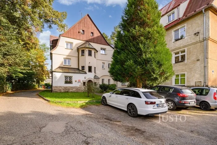 Pronájem bytu 1+1, Liberec - Liberec IV-Perštýn, nám. Příbramské, 38 m2