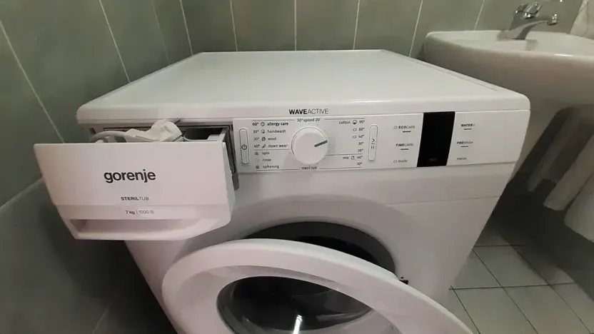 Pronájem bytu 1+kk, Praha - Stodůlky, Sluneční náměstí, 44 m2