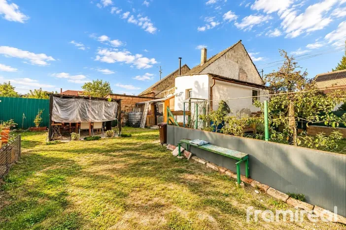 Prodej rodinného domu, Drnholec, Dvořákova, 65 m2