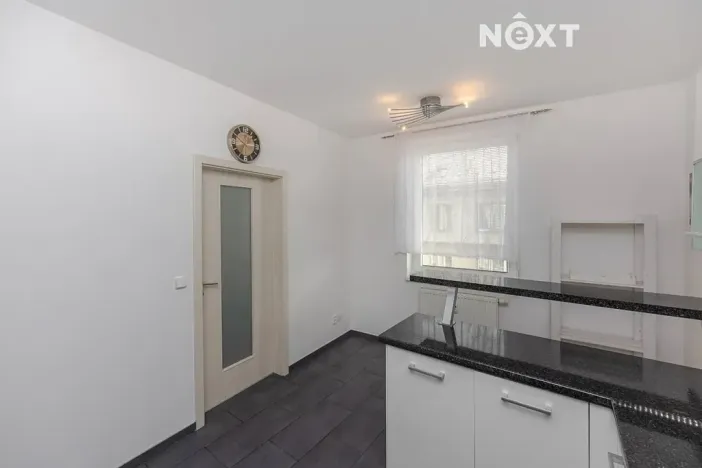 Prodej bytu 2+1, Plzeň, Černická, 65 m2