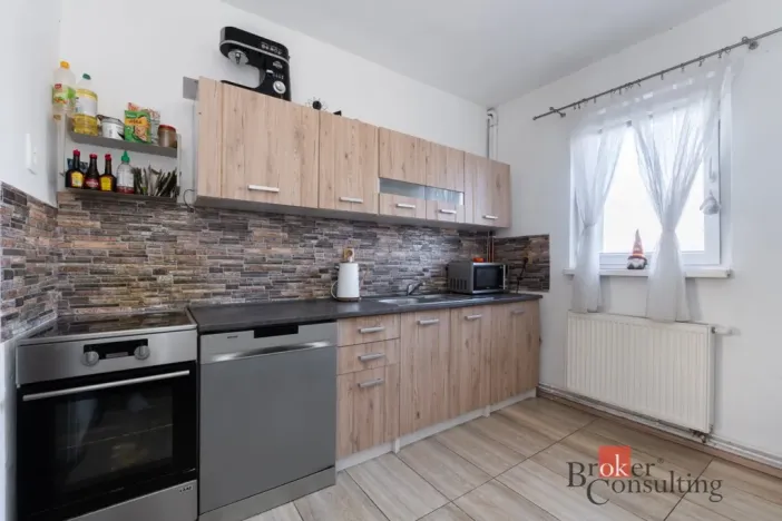 Prodej bytu 1+1, Zabrušany - Všechlapy, 42 m2