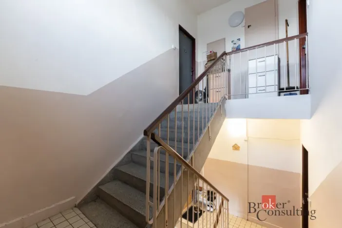 Prodej bytu 1+1, Zabrušany - Všechlapy, 42 m2