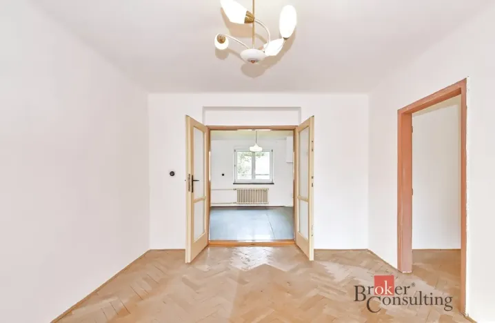 Prodej bytu 2+1, Praha - Komořany, Krupná, 47 m2