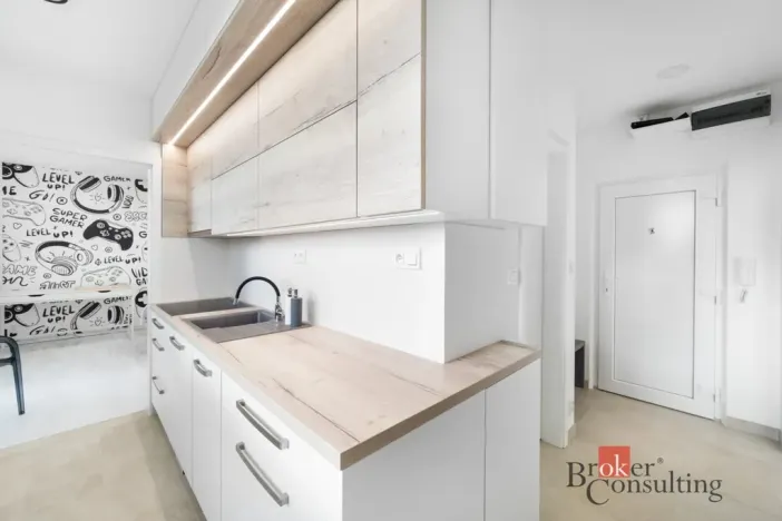 Prodej bytu 2+1, Hrušovany u Brna, Sídliště, 54 m2