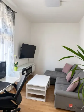 Pronájem bytu 2+kk, Ostrava - Radvanice, Šmídova, 46 m2