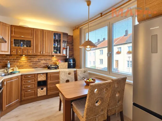 Pronájem bytu 3+1, Chomutov, Roháčova, 66 m2