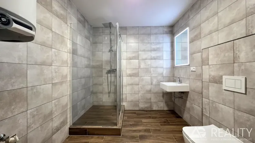 Prodej bytu 3+kk, Praha - Hlubočepy, Pod Žvahovem, 88 m2