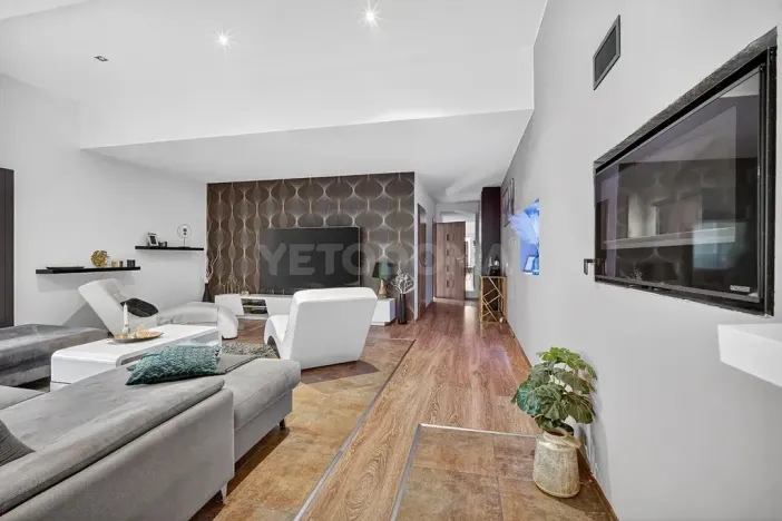 Prodej rodinného domu, Chotíkov, 280 m2
