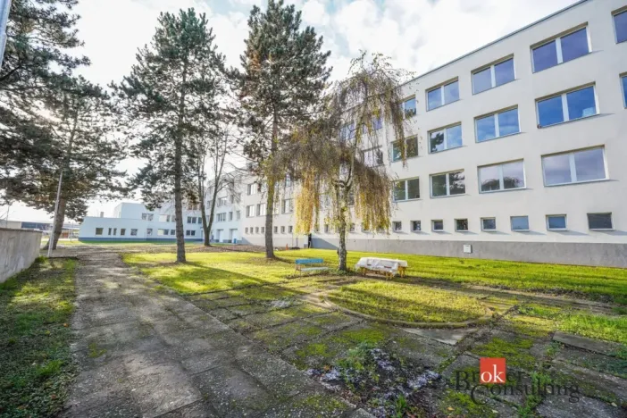 Prodej obchodního prostoru, Mlékojedy, 488 m2
