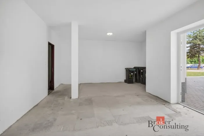 Prodej obchodního prostoru, Mlékojedy, 488 m2