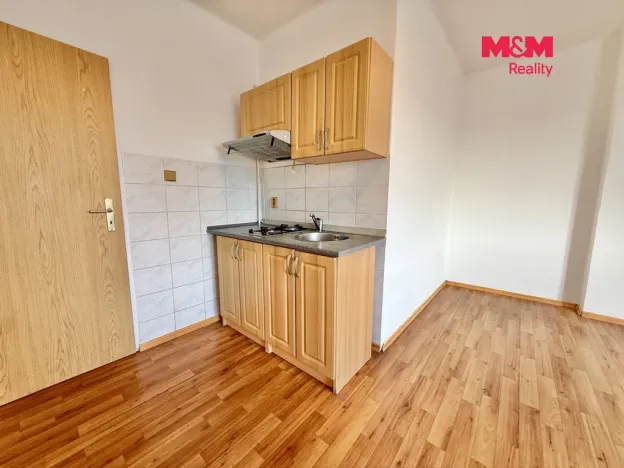Pronájem bytu 1+kk, Blatná, Smetanova, 33 m2