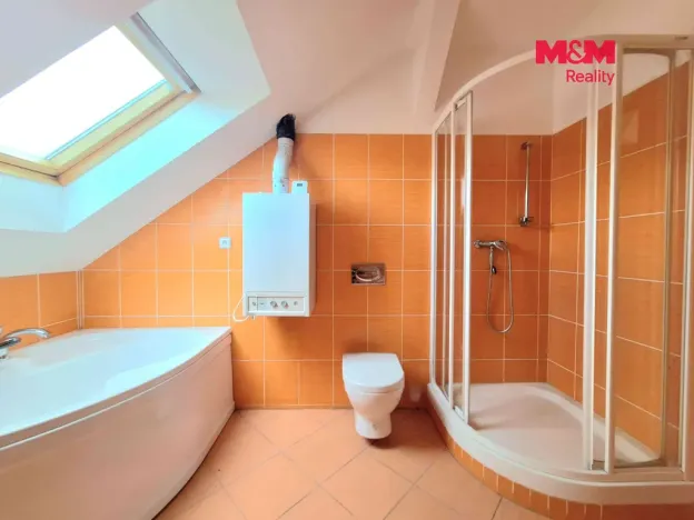 Prodej kanceláře, Ostrava - Přívoz, Kosmova, 310 m2