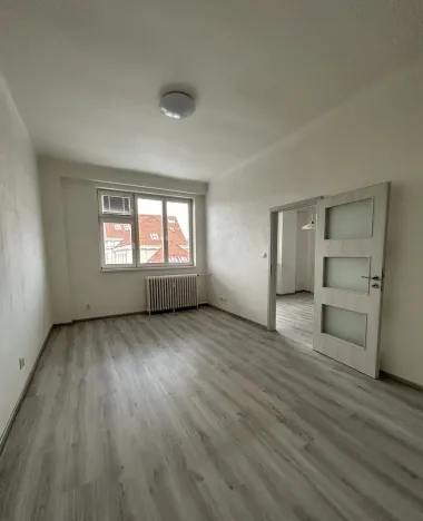 Pronájem bytu 2+kk, Praha - Vinohrady, Hollarovo náměstí, 47 m2