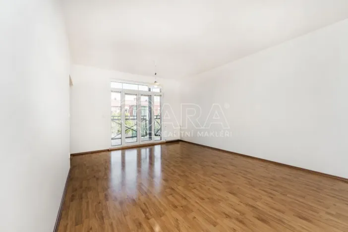 Pronájem bytu 2+1, Vestec, Na Suchých, 63 m2