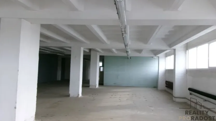 Pronájem skladu, Brno - Štýřice, 400 m2