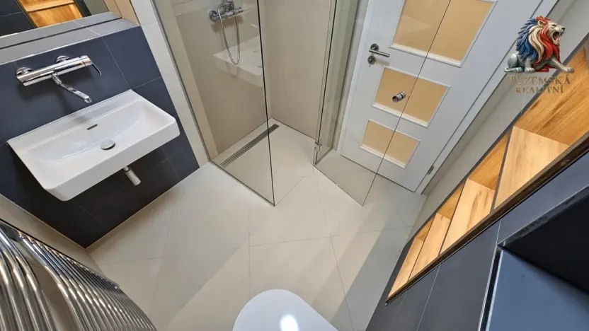 Prodej bytu 1+kk, Bystřice nad Pernštejnem, Masarykovo náměstí, 40 m2