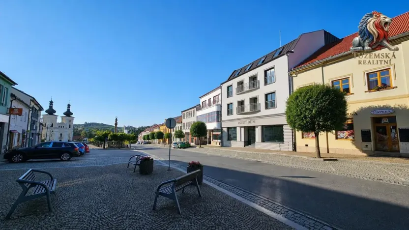 Prodej bytu 1+kk, Bystřice nad Pernštejnem, Masarykovo náměstí, 40 m2