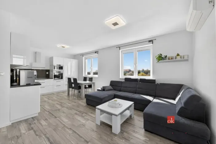 Prodej bytu 4+kk, Vochov, 80 m2