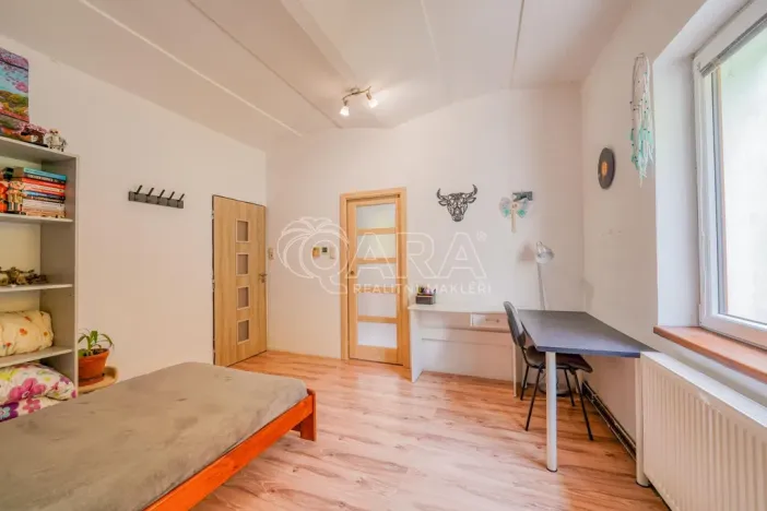 Prodej rodinného domu, Jinín, 245 m2