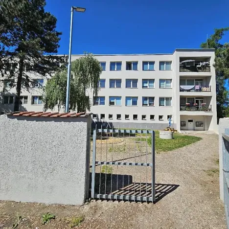 Pronájem bytu 2+kk, Mlékojedy, 50 m2