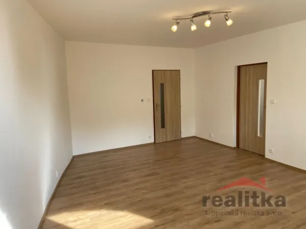 Pronájem bytu 2+1, Opava - Předměstí, Nákladní, 60 m2