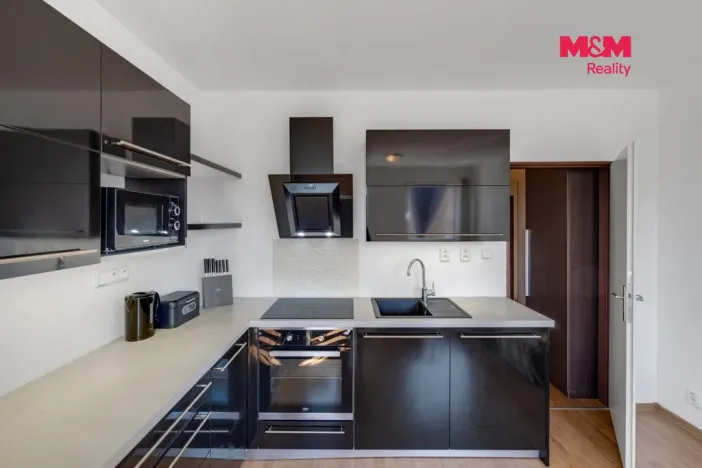 Prodej bytu 3+kk, Králův Dvůr, Popelky Biliánové, 56 m2