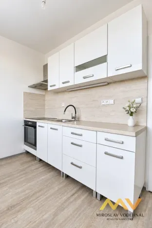 Pronájem bytu 1+1, Hradec Králové - Moravské Předměstí, Štefánikova, 38 m2