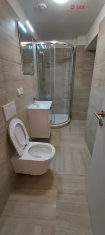 Pronájem bytu 2+kk, Praha, Svobodova, 50 m2