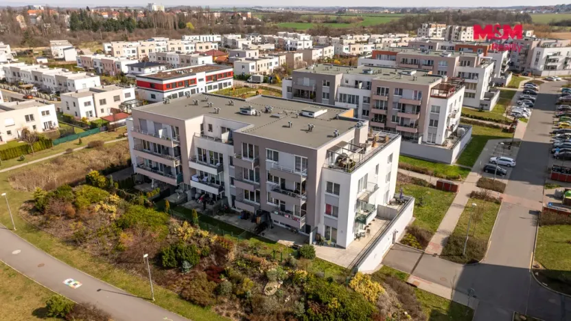 Pronájem bytu 2+kk, Praha - Letňany, Hlučkova, 60 m2