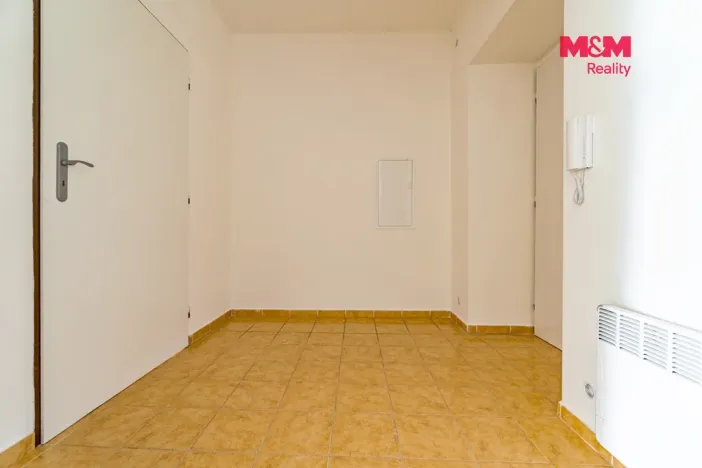 Pronájem bytu 1+kk, Vlčice, 36 m2
