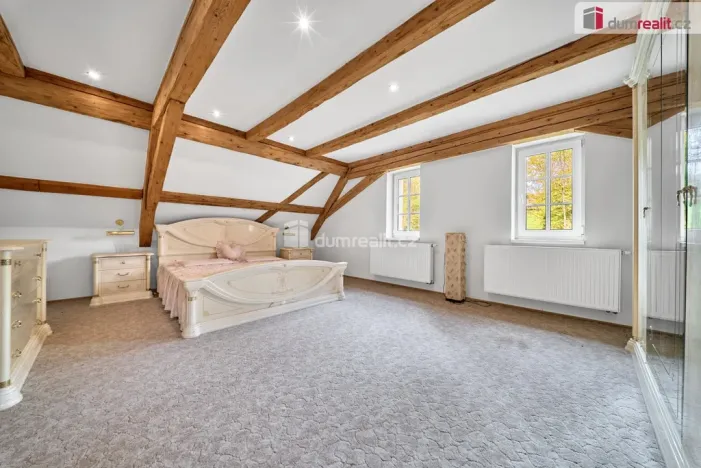 Prodej rodinného domu, Okounov - Oslovice, 630 m2