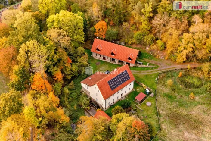 Prodej rodinného domu, Okounov - Oslovice, 630 m2