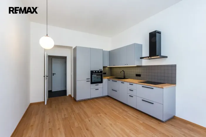 Pronájem bytu 2+kk, Praha - Nusle, Sinkulova, 44 m2